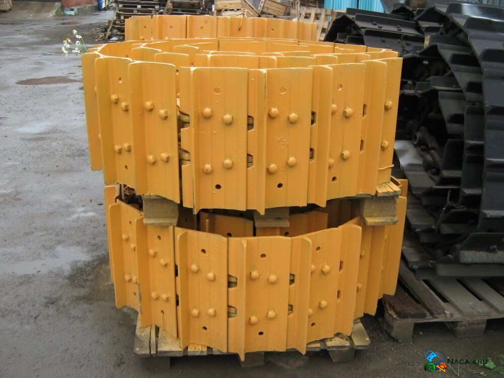 Гусеница чтз т130. Гусеница т-170. Трак для гусеницы т 170. Гусянка т170. Гусеница т 10.